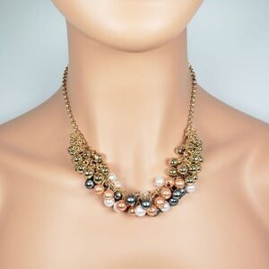 Brand New Multi Colour Pearls Gold Top Fashion Necklace